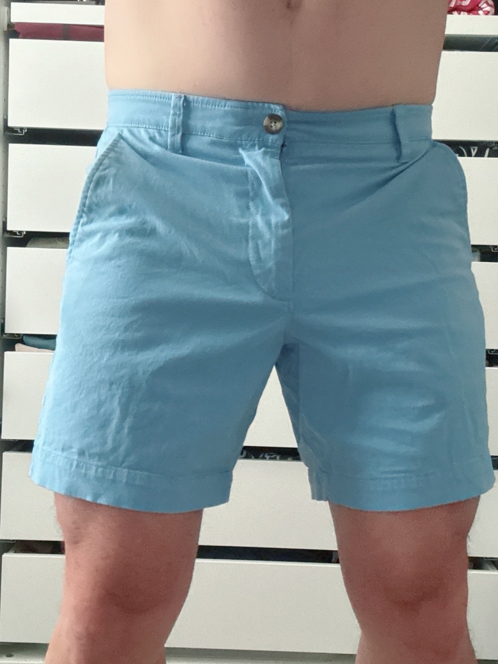 crown & ivy Light Blue Men’s Flat-Front Shorts 5” inseam